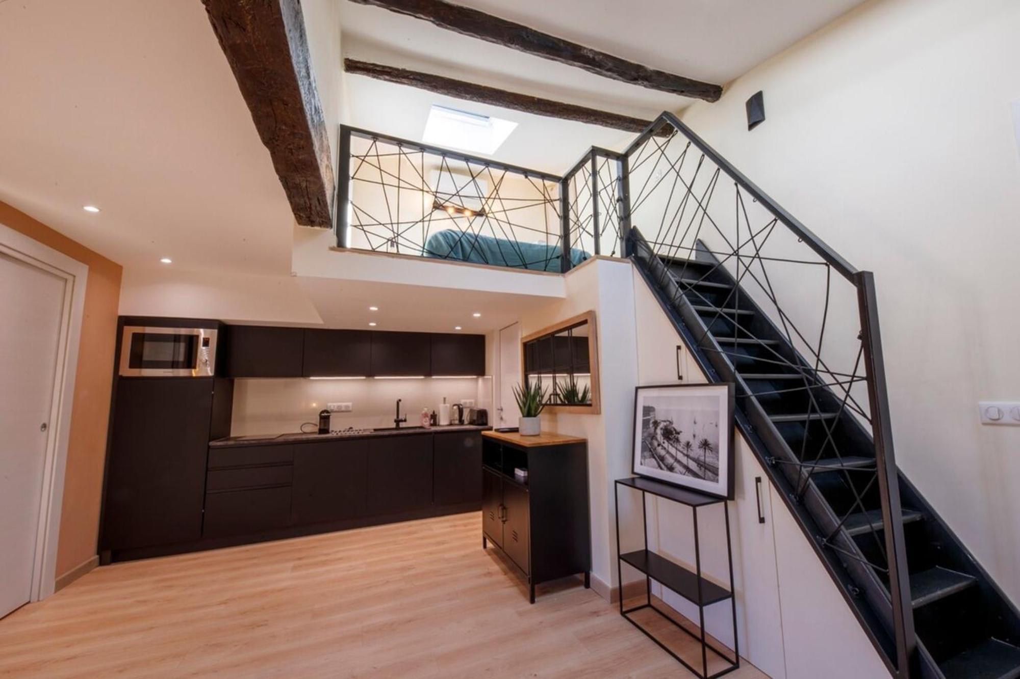 06A2 - Heart Of Old Nice Beautiful Renovated Apartment Bagian luar foto
