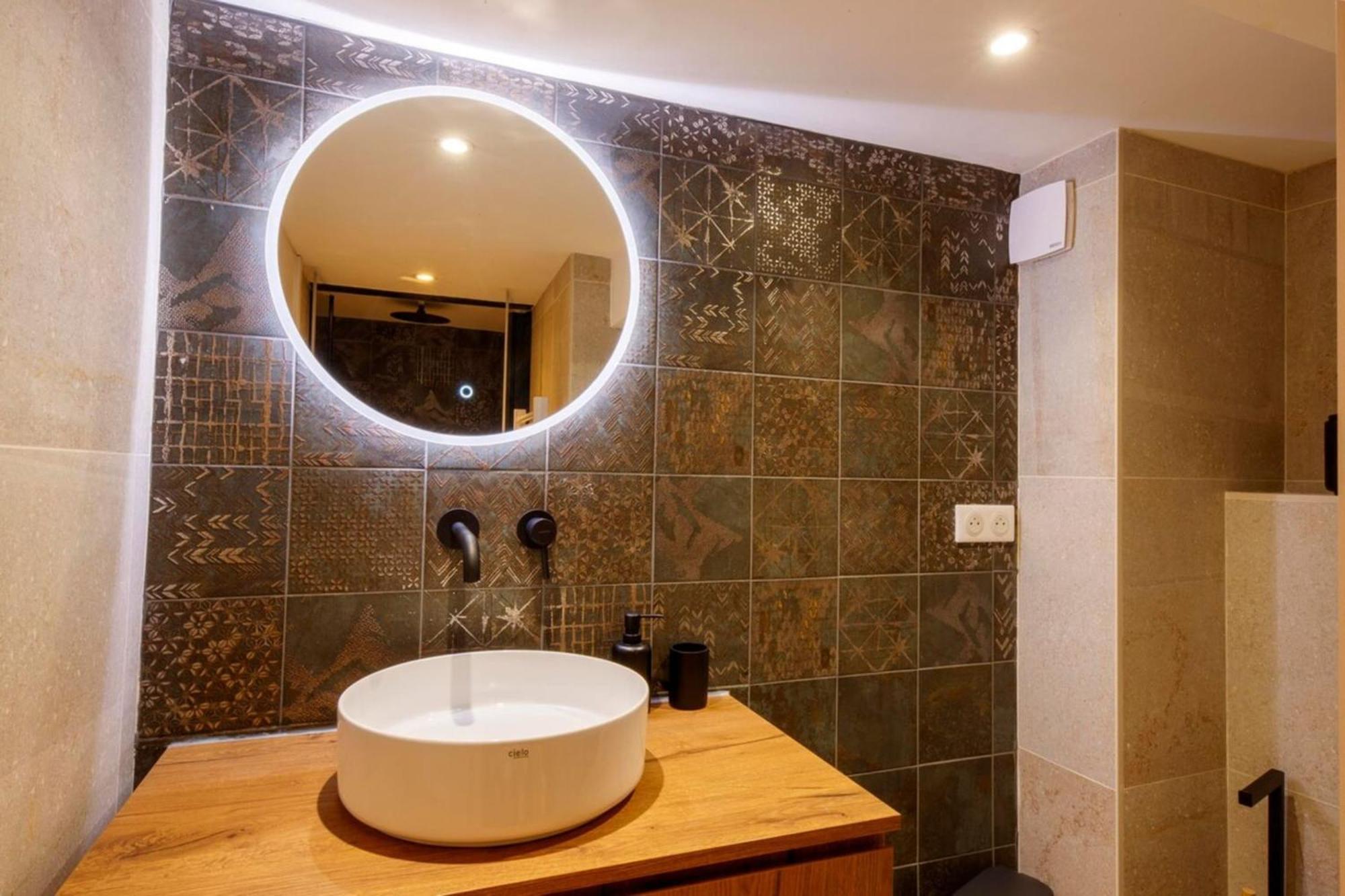 06A2 - Heart Of Old Nice Beautiful Renovated Apartment Bagian luar foto